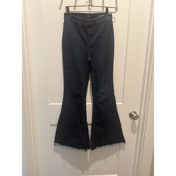 Judy Blue Women's Size 5/27 Dark Wash Stretch Denim Pull On Super Flare Pants - Picture 1 of 5